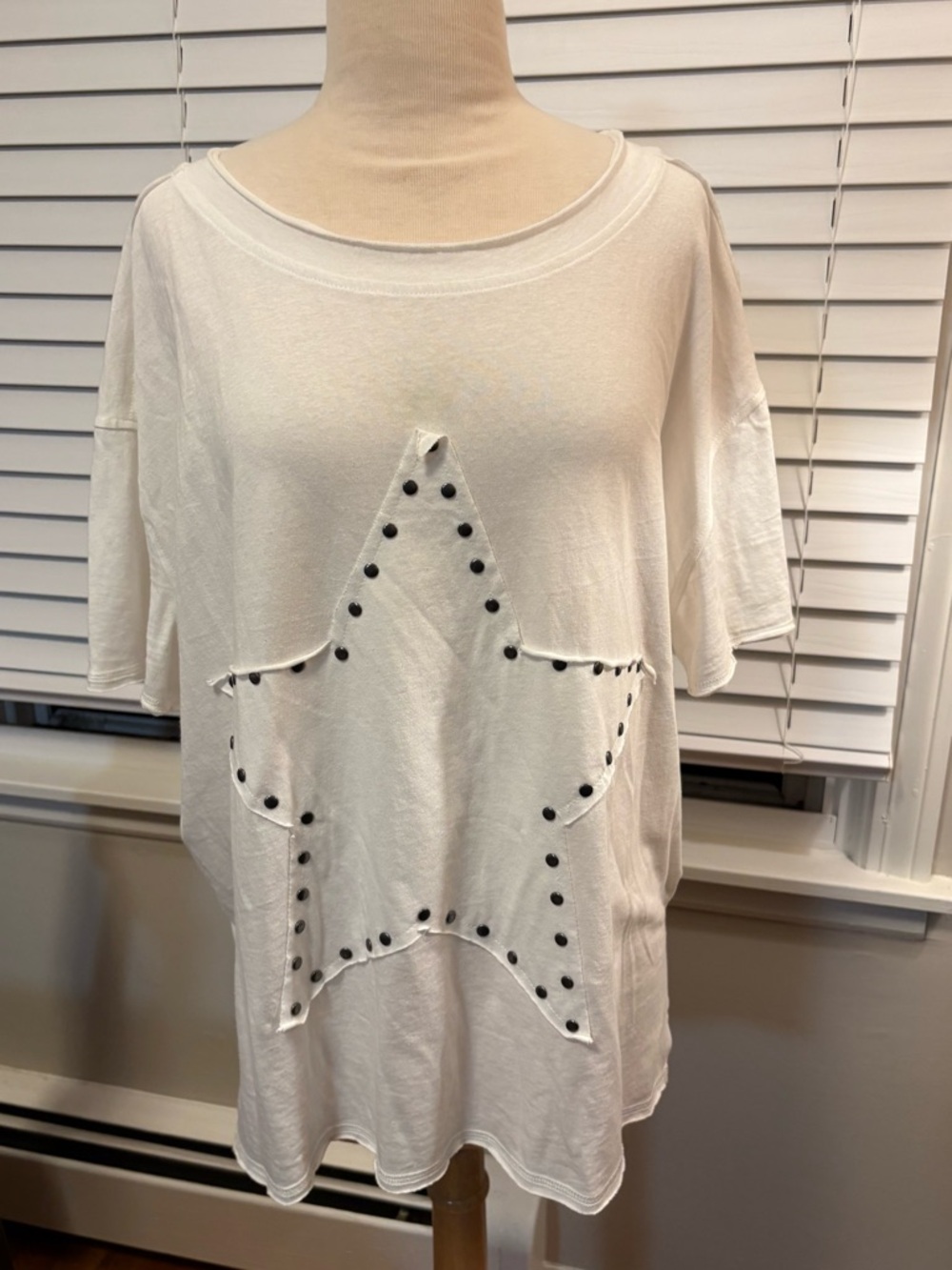 White Birch Star Appliqué and Silver Studs Short Sleeve Women's Cotton Top